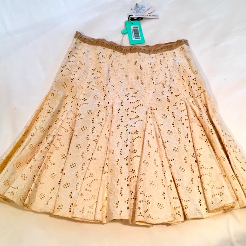 Vintage Blumarine Cream Eyelet Lace Godet Skirt, sz 2/4 - Picture 2 of 7